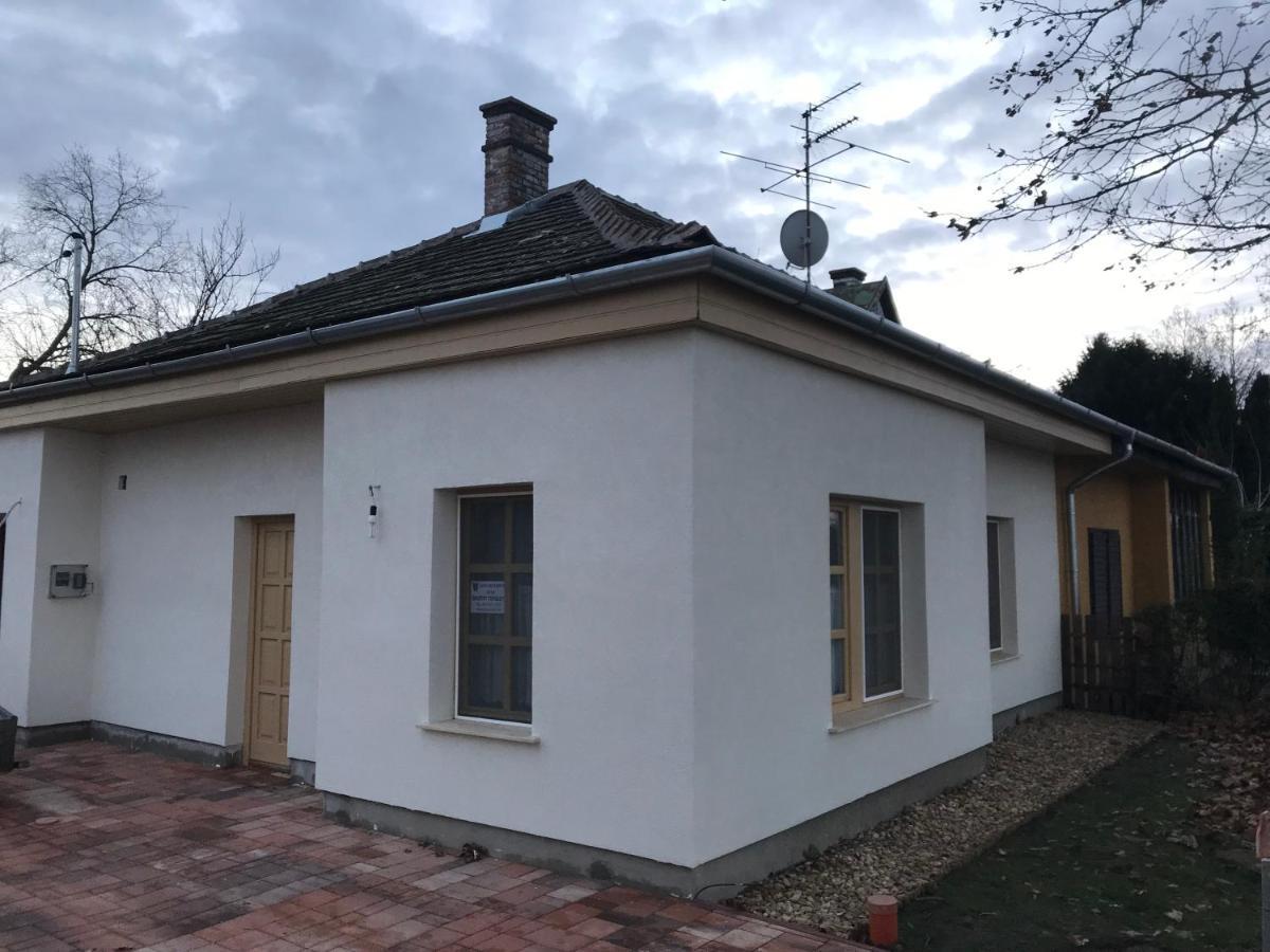 Neptun2 Apartman Domsod Exterior photo